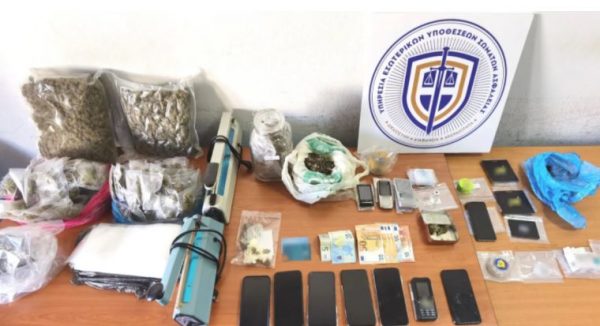 Συνελήφθη αστυφύλακας που έκανε διακίνηση ναρκωτικών εν ώρα υπηρεσίας