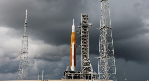 Η NASA ανακοίνωσε τα ονόματα των τεσσάρων αστροναυτών της αποστολής Artemis II γύρω από τη Σελήνη