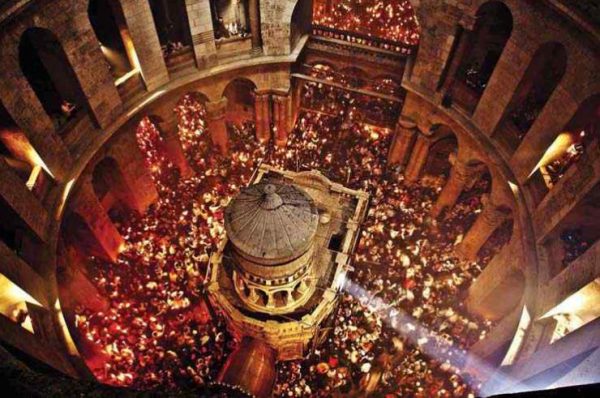 Πατριαρχείο Ιεροσολύμων: Σκληροί περιορισμοί στην πρόσβαση στον Πανάγιο Τάφο για την Αφή του Αγίου Φωτός