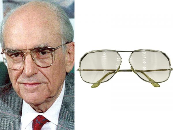 Ανδρέας Παπανδρέου: Πουλήθηκαν τα γυαλιά του