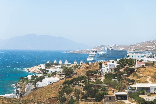 Αρχαιολόγοι: Να ενισχυθεί ο έλεγχος στη Μύκονο – Τι ζητούν τα σωματεία του υπουργείου Πολιτισμού