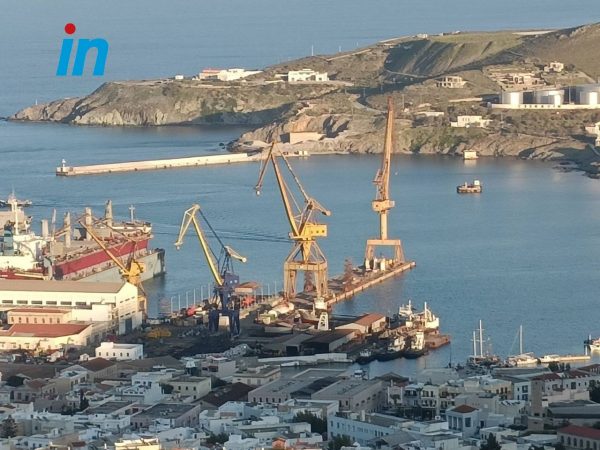 Θρίλερ στη Σύρο – Συνεχίζονται οι έρευνες στο λιμάνι για το πτώμα παιδιού