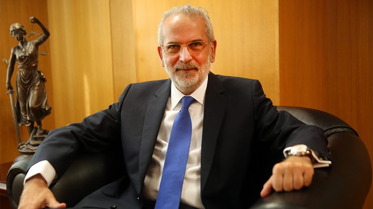 Ιωάννης Σαρμάς: Εν αναμονή εντολής για να αναλάβει πρωθυπουργός