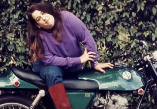 Mama Cass: Πώς η λιποφοβία γελοιοποίησε έναν μουσικό θρύλο των 60s – Το τελευταίο σάντουιτς