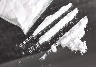 Ποιοι Ευρωπαίοι καταναλώνουν περισσότερο κοκαΐνη – Η θέση των Ελλήνων