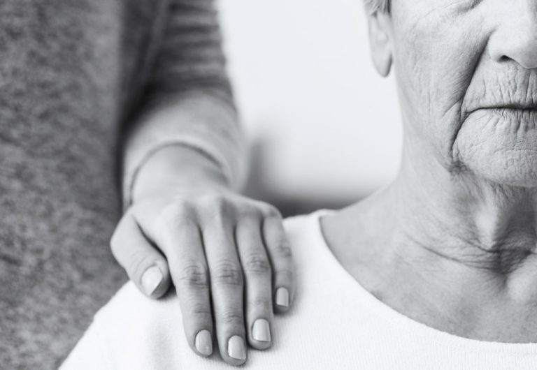 Νέα απάτη εις βάρος ηλικιωμένης στα Γιάννενα: Της άρπαξαν τα χρήματα «πουλώντας» της… απολύμανση