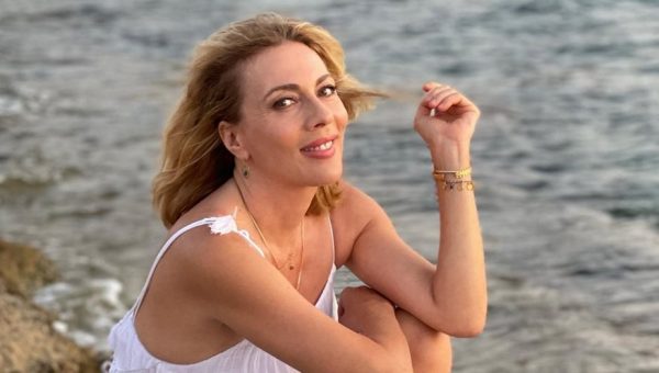 Σμαράγδα Καρύδη: «Το μαλλί της Ντάλιας από το “Παρά Πέντε” ήταν δική μου ιδέα»