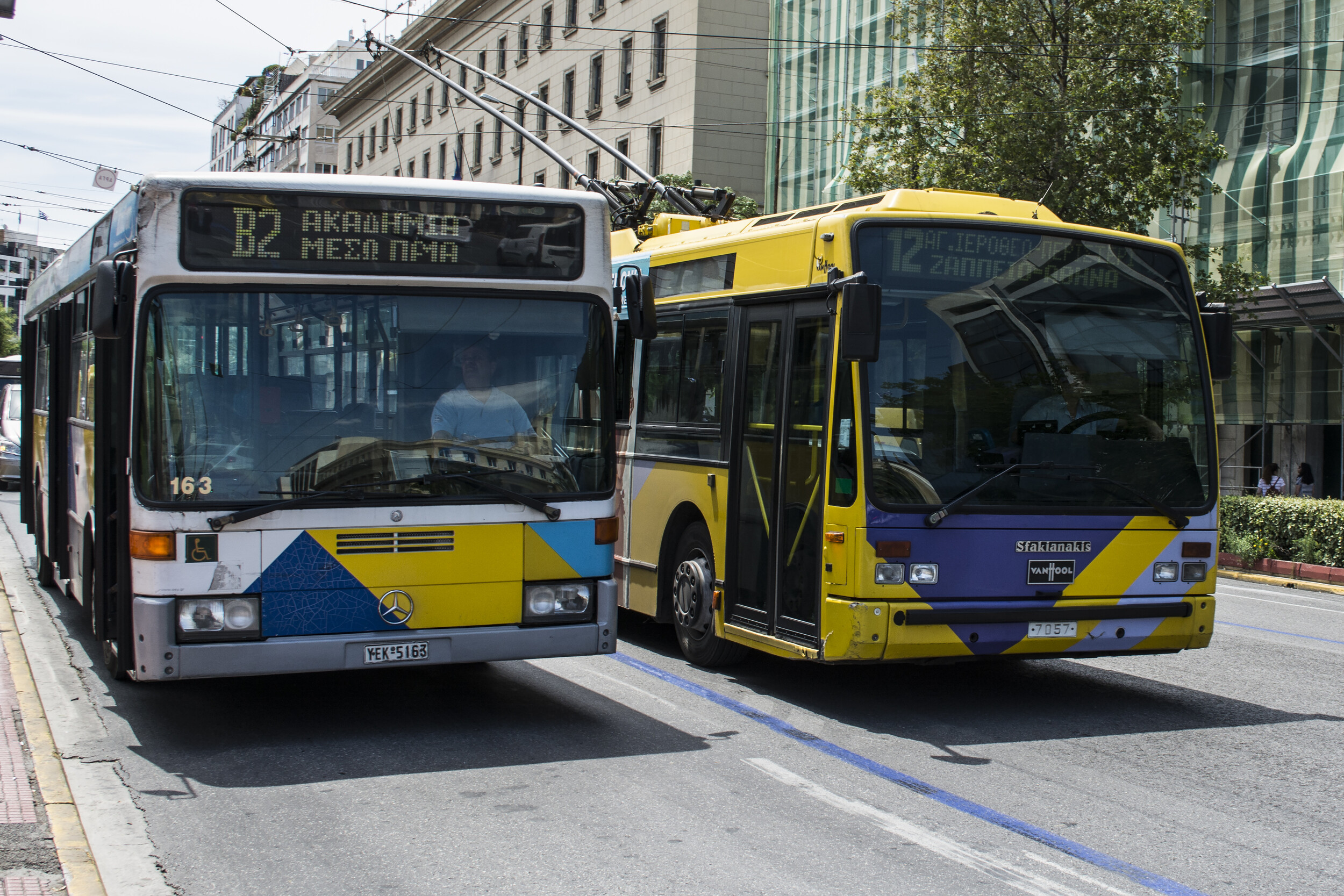 Νέα στάση εργασίας σε λεωφορεία και τρόλεϊ - Ποιες ώρες θα είναι ακινητοποιημένα