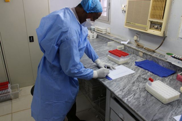 Μαγιορκίνης για μολυσματικούς ιούς στο Σουδάν: Εξαιρετικά απίθανη μια πανδημία, ο μεγάλος φόβος είναι η χολέρα