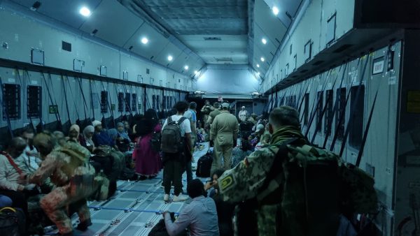 Σουδάν: Πάνω από 200 ανθρώπους απομάκρυναν Ολλανδία και Γερμανία