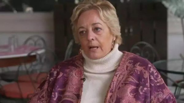 Συγκλονίζει γνωστή συγγραφέας: «Κάηκε το πρόσωπό μου, με φώναζαν τέρας και Κουασιμόδο»