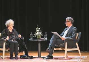 «Και οι τυραννίες αποδεικνύονται ευάλωτες»