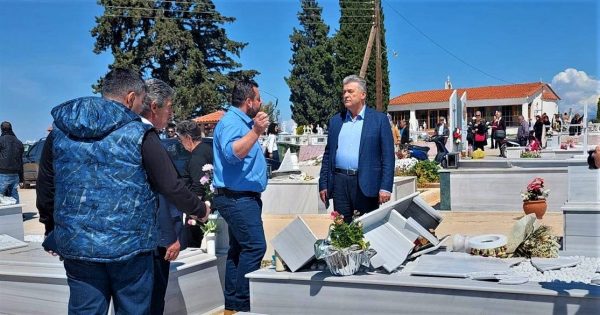 Βανδάλισαν το νεκροταφείο στα Εξαμίλια