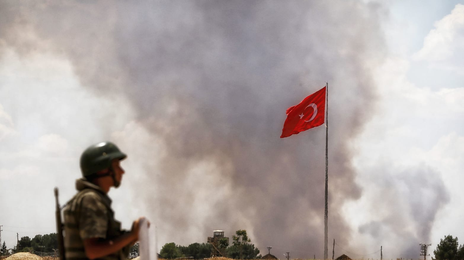 Τουρκία: 4 τούρκοι στρατιώτες τραυματίστηκαν από επιθέσεις Κούρδων στη βόρεια Συρία