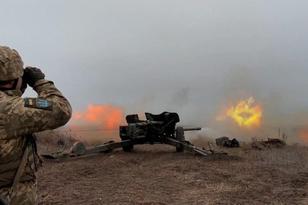 Ουκρανία: Η κυβέρνηση ζητά από τους Ουκρανούς να εγκαταλείψουν τις περιοχές που ελέγχει η Ρωσία