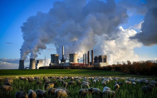 Σπάει όλα τα ρεκόρ η συγκέντρωση CO2 στην ατμόσφαιρα