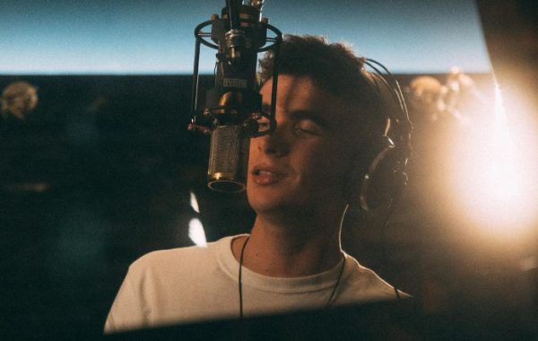 Victor Vernicos: Η πρώτη συνέντευξη μετά τον αποκλεισμό στη Eurovision