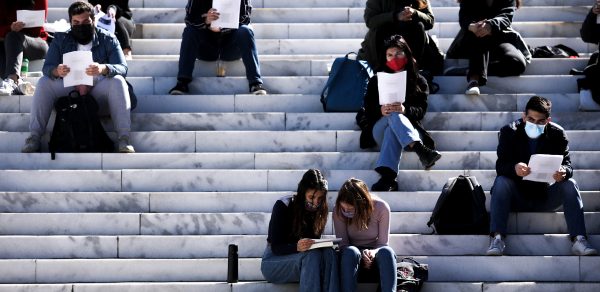Κερδίζοντας τη νέα γενιά στα πανεπιστήμια