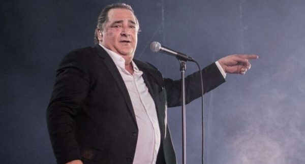 Αγνώριστος ο Βασίλης Καρράς: Η νέα φωτογραφία μετά την απώλεια 42 κιλών