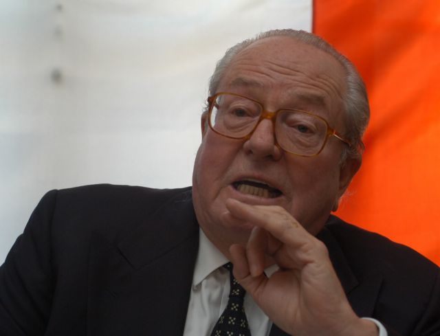 Στο νοσοκομείο εισήχθη εσπευσμένα ο ακροδεξιός Ζαν-Μαρί Λεπέν