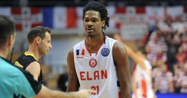 Σοκ για τη Σαλόν: Ο αρχηγός της, Μίκαελ Ζελαμπάλ υπέστη εγκεφαλικό εν ώρα προπόνησης