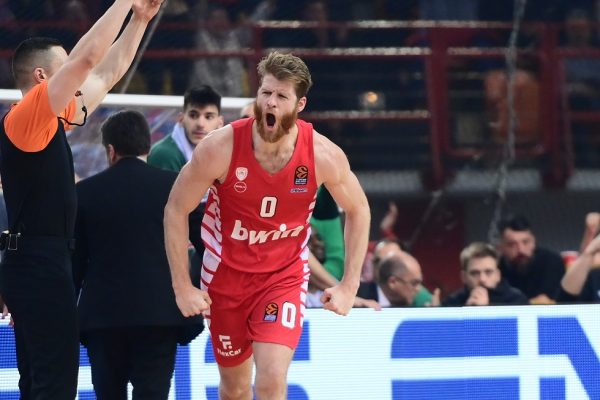 Γουόκαπ: «Θα ήθελα να μείνω στον Ολυμπιακό»