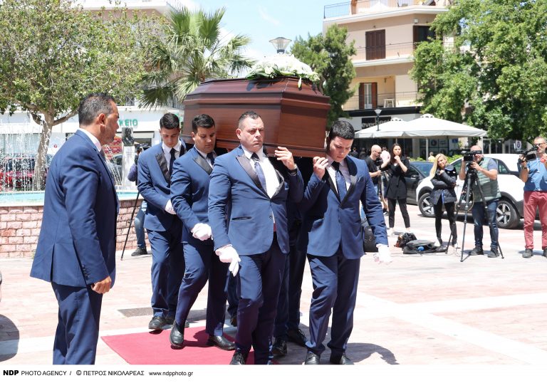 Γιάννης Βογιατζής: Ο τελευταίος αποχαιρετισμός με τραγούδια