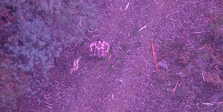 Στη μέση του πουθενά για 5 ημέρες – Την έσωσαν ένα μπουκάλι κρασί και μερικά γλειφιτζούρια