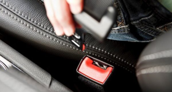 Ζώνη ασφαλείας: Η λειτουργία που ελάχιστοι οδηγοί γνωρίζουν