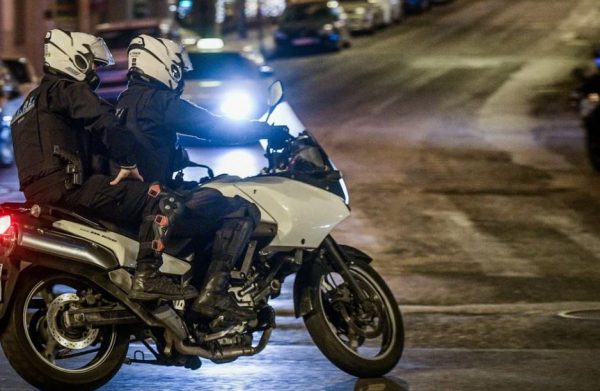 Συνελήφθησαν 46χρονη οικιακή βοηθός και 27χρονος για κλοπή από σπίτι στο Μαρούσι