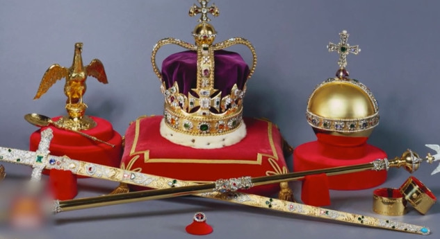 Βασιλιάς Κάρολος: Τα σύμβολα της μοναρχίας και το τελετουργικό της στέψης