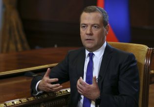 Ντμίτρι Μεντβέντεφ: Νόμιμοι στόχοι οι Βρετανοί που βοηθούν την Ουκρανία