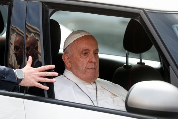 Πάπας Φραγκίσκος: Αποκάλυψε ότι βρίσκεται σε εξέλιξη απόρρητη ειρηνευτική αποστολή του Βατικανού για την Ουκρανία