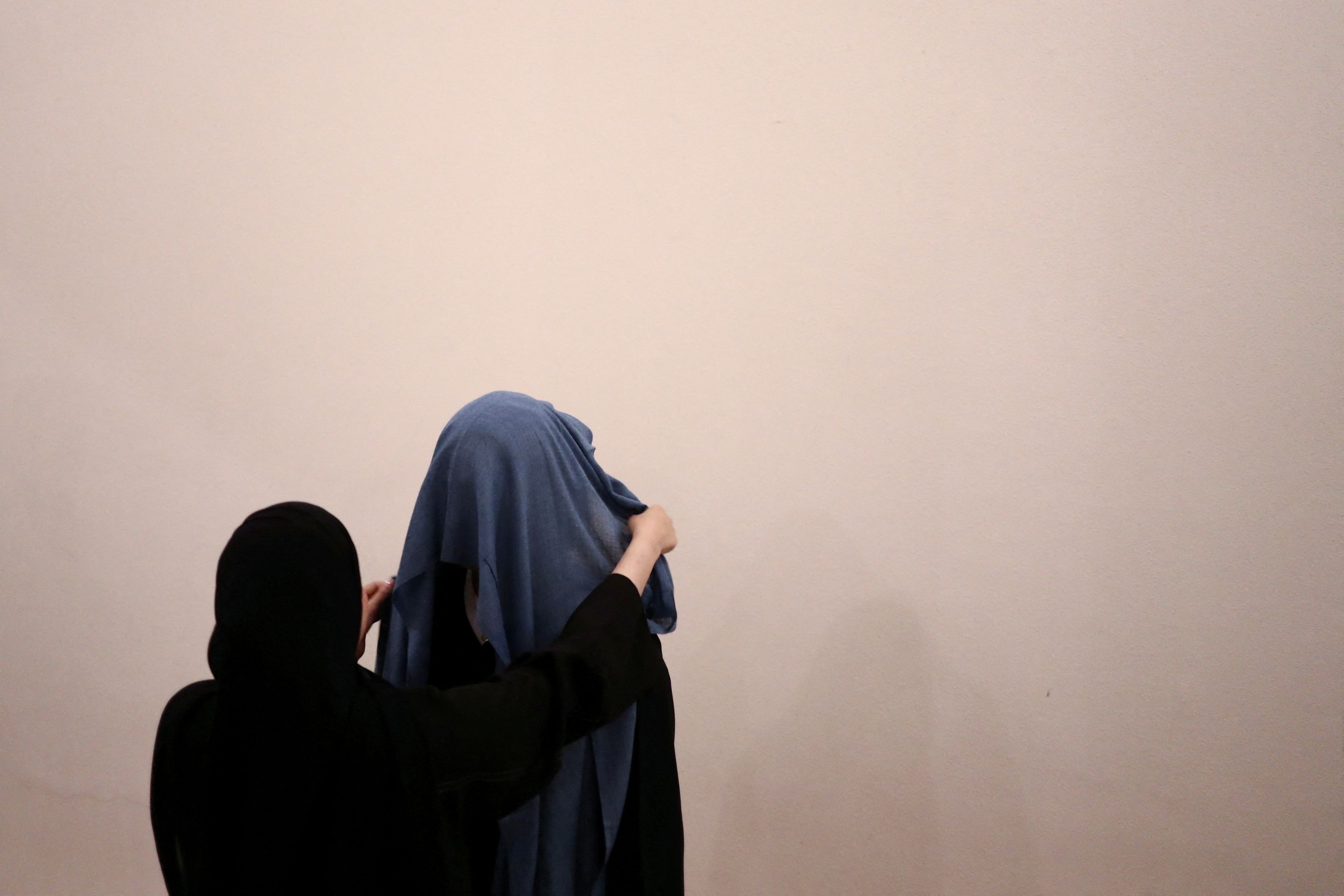 Ρατσιστική επίθεση στο Βερολίνο: Επιτέθηκαν σε γυναίκα που φορούσε χιτζάμπ