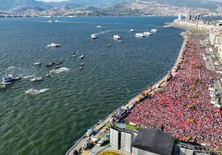 Εκλογές στην Τουρκία: Τα κόκκινα ποτάμια των υποψηφίων σε Άγκυρα και Σμύρνη