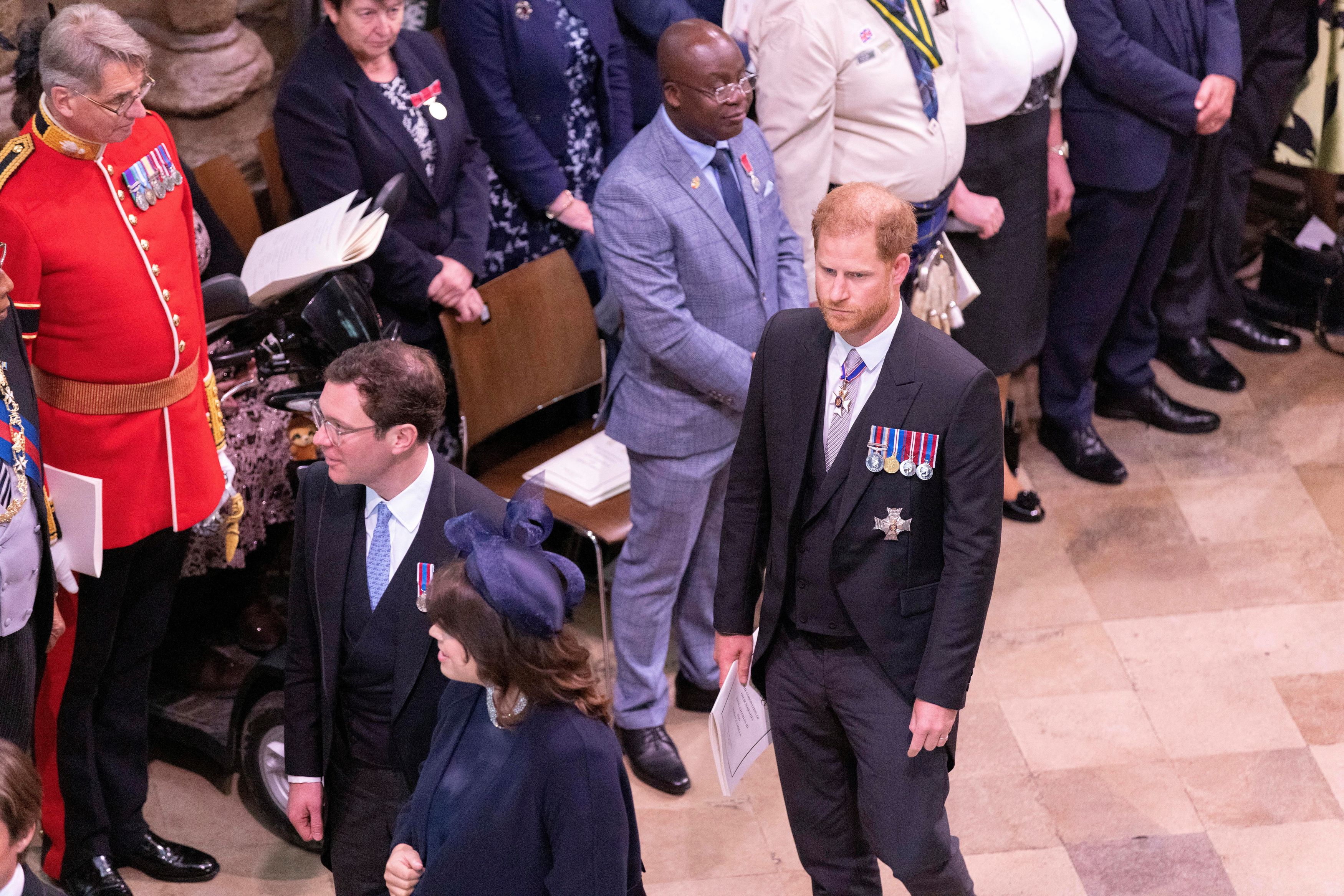 Πρίγκιπας Χάρι: Το ταξίδι-αστραπή στο Λονδίνο για τη στέψη - Έμεινε 28 ώρες