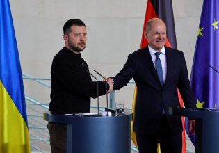 Ζελένσκι από Γερμανία: «Σε ευχαριστώ Όλαφ»