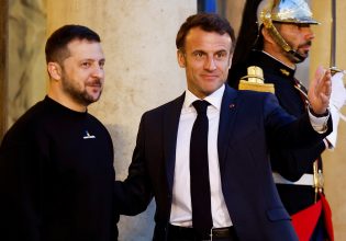 Πόλεμος στην Ουκρανία: Δεκάδες τεθωρακισμένα οχήματα και ελαφριά άρματα μάχης στέλνει το Παρίσι στο Κίεβο