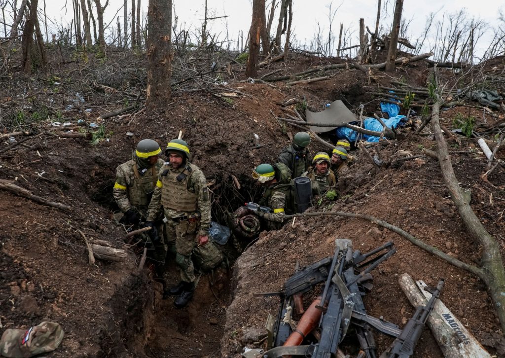 Πόλεμος στην Ουκρανία: Οι ρωσικοί στόχοι στην Μπαχμούτ δεν άλλαξαν, λέει η ουκρανή υφυπουργός Άμυνας