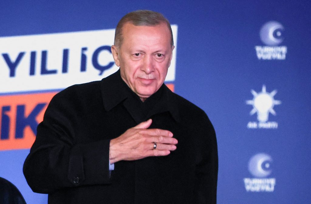 Εκλογές στην Τουρκία: Πού θα πάνε οι ψήφοι του Ογάν – Πώς ψήφισαν στις περιοχές «κάστρα» του Ερντογάν