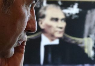 Εκλογές Τουρκία: «Ρωγμές» στη συμμαχία ATA μετά τη στήριξη Ογάν στον Ερντογάν