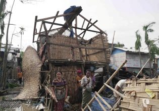 Κυκλώνας Μόκα: Στους 145 έφτασαν οι νεκροί στη Μιανμάρ – Στην πλειονότητά τους Ροχίνγκια