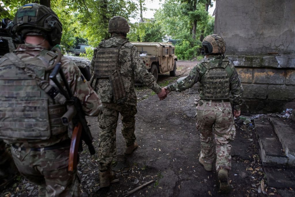 Ουκρανικές δυνάμεις: Έπληξαν τη νότια Ρωσία με μια ρουκέτα και ένα drone