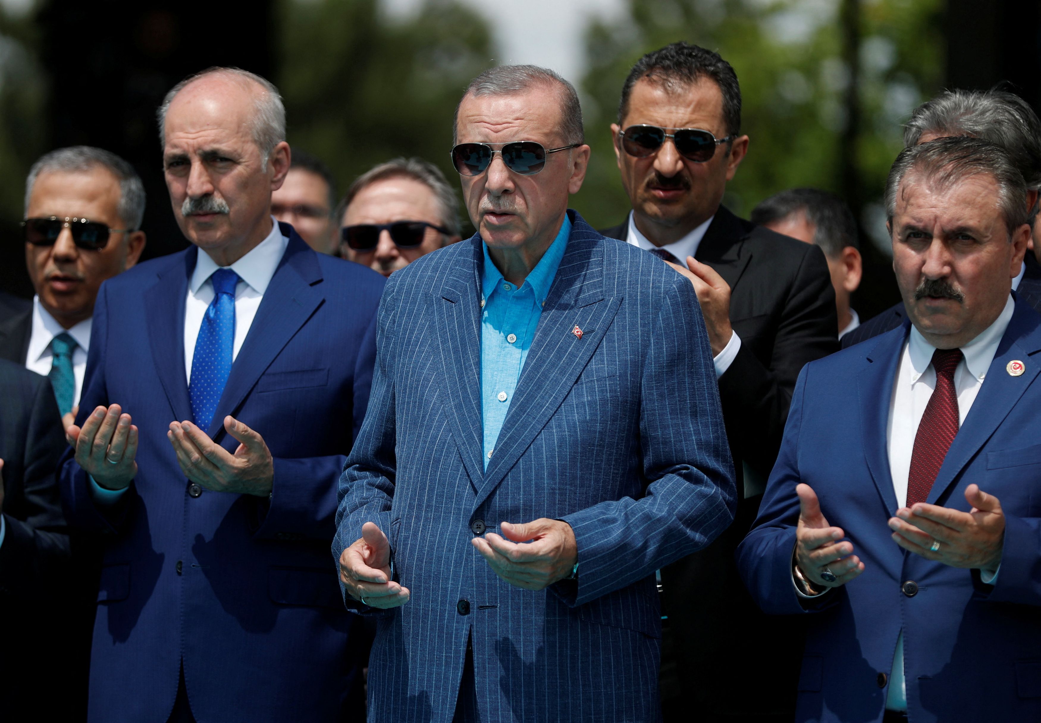 Εκλογές Τουρκία: «Βομβαρδισμός» υποσχέσεων λίγο πριν τις κάλπες - Ο «πορθητής» του 21ου αιώνα Ερντογάν