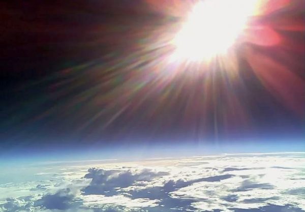 Ακούστε: Επιστήμονες ξύνουν το κεφάλι τους με ανεξήγητους ήχους στη στρατόσφαιρα