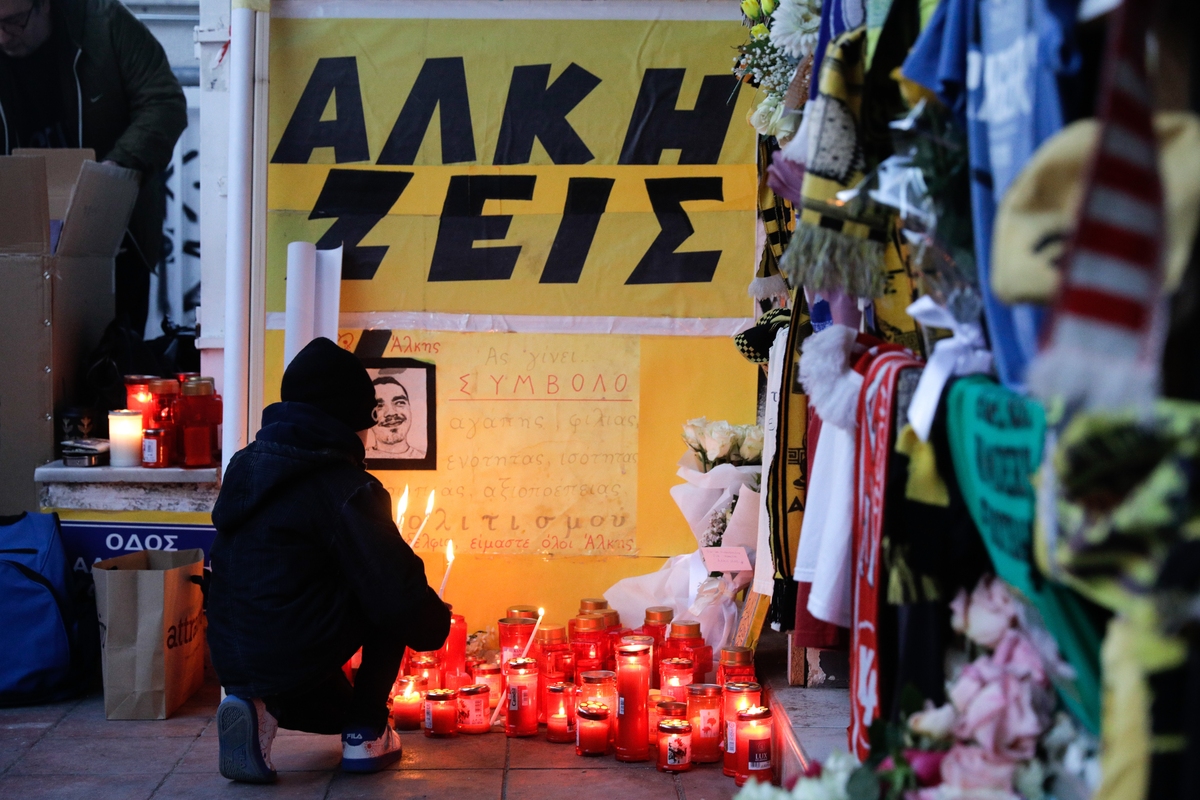 Δολοφονία Άλκη: «Χτύπησαν τον φίλο του στο κεφάλι με στειλιάρι» κατέθεσε ο 11ος κατηγορούμενος