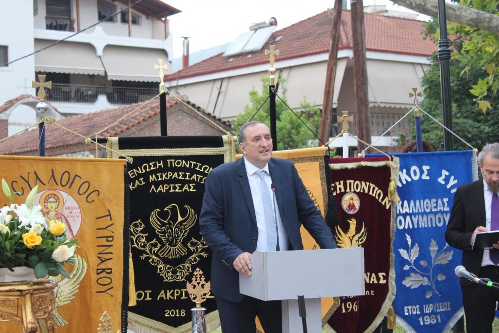 Έγιναν τα αποκαλυπτήρια του Μνημείου Γενοκτονίας Ποντίων στον Τύρναβο