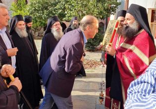 Εκλογές: Η θρησκεία στις κάλπες – Αποστάσεις από την Εκκλησία, «δυνατή» ψήφος στις γειτονιές μοναστηριών