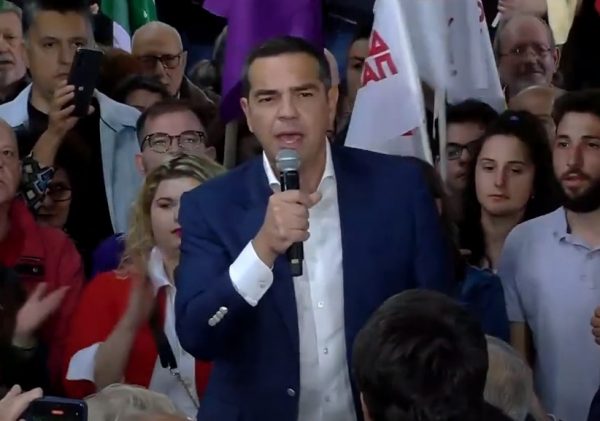 Τσίπρας: «Σε 15 μέρες τελειώνει ο εφιάλτης, έρχεται η πολυπόθητη αλλαγή»