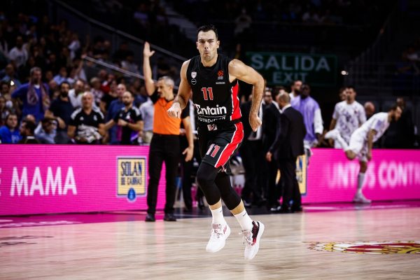 Η «μάχη για ουρανοξύστες», το προβάδισμα του Βεζένκοφ και το know how του Σλούκα (pics, vid)